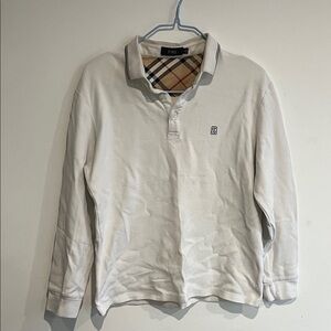 White Long-Sleeve Polo Shirt with Contrast Collar